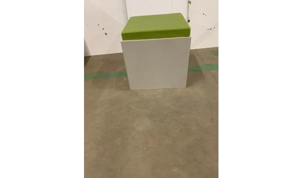Deel van zitbank met kussen - recht 82x82x82 (groen)